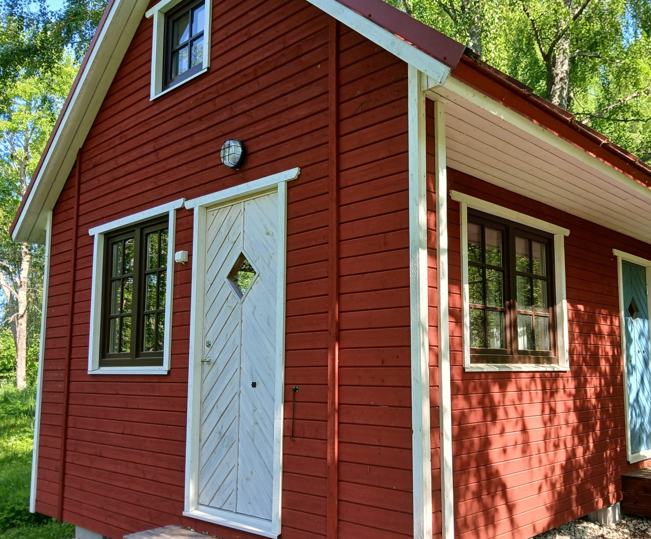 Metsamajakese rent Rohuküla, Läänemaa, Broneeri kohe